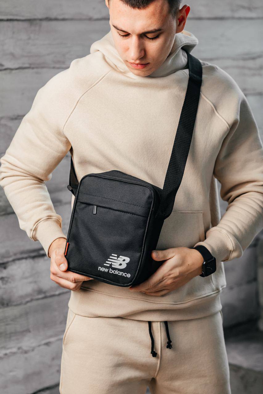 Чоловіча сумка через плече New Balance s234 чорна текстильна