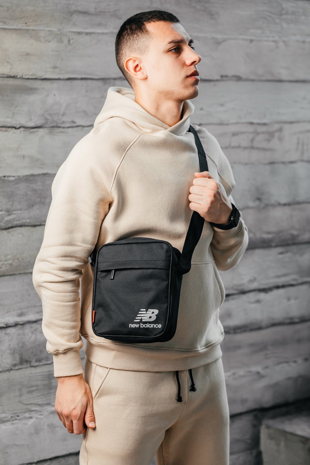 Спортивна чоловіча сумка через плече New Balance українського виробництва