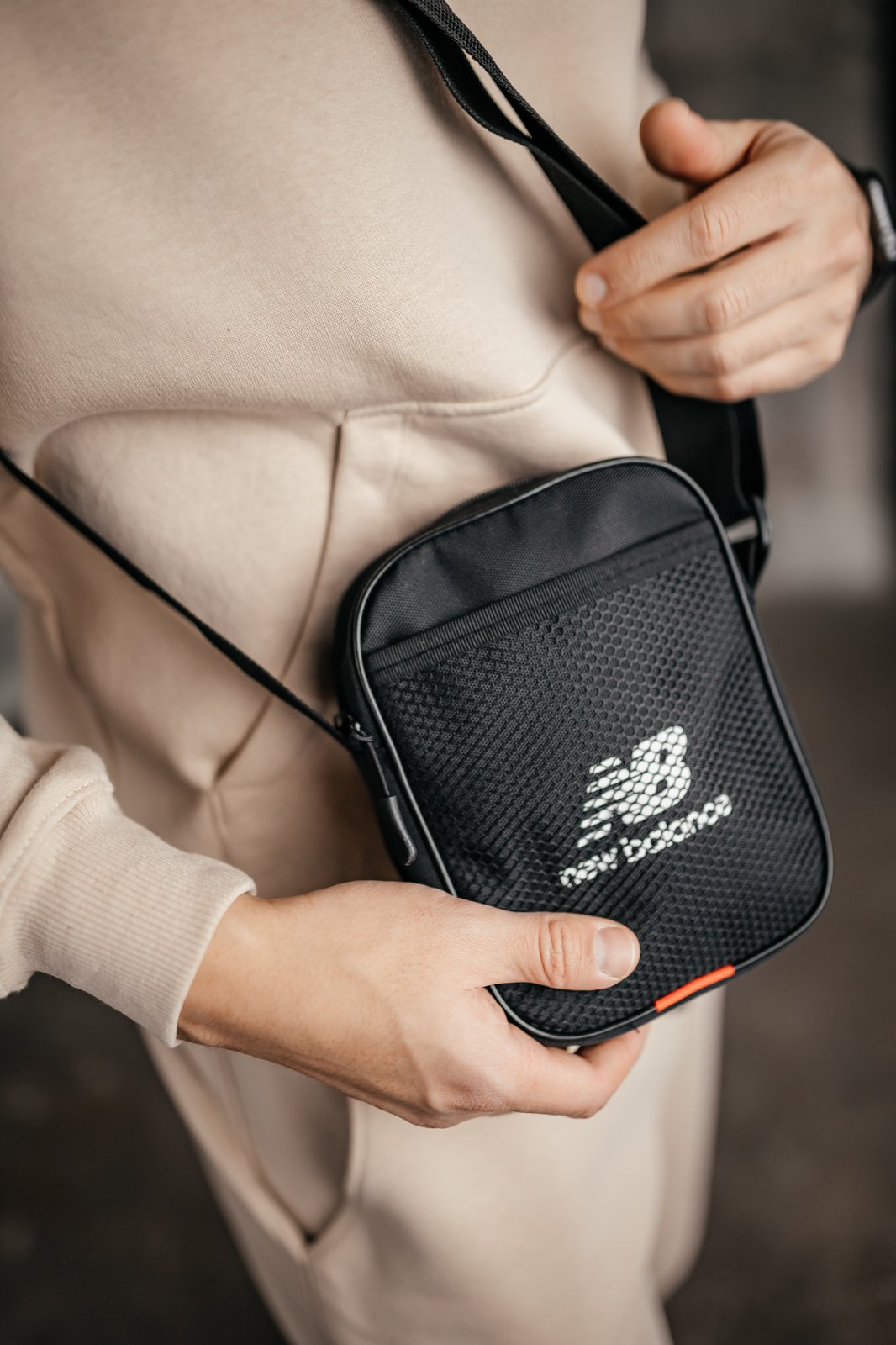 Сумка через плече New Balance s244 в інтернет-магазині Anna Tomas