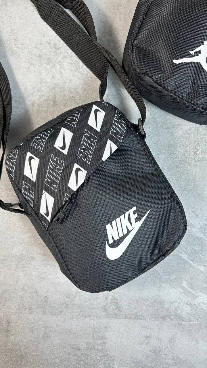 Чоловіча сумка через плече Nike s249 чорна