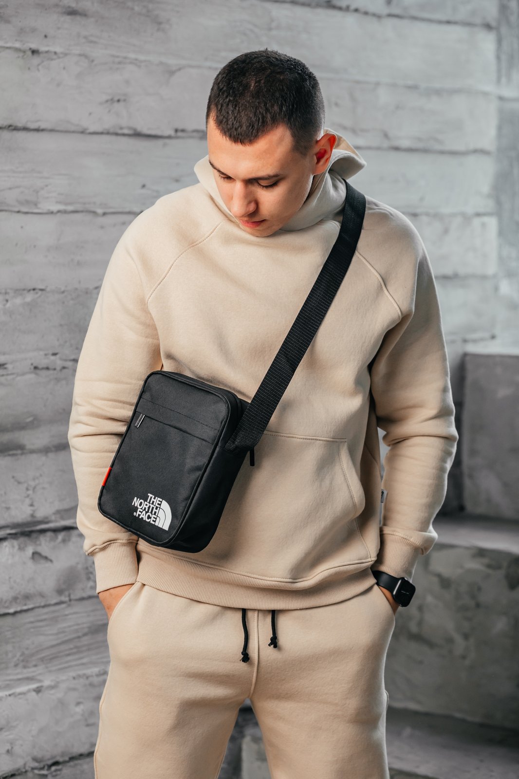 Чоловіча сумка через плече The North Face ціна