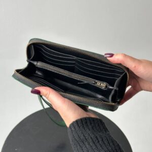 Жіночий клатч зелений з натуральної шкіри з ручкою